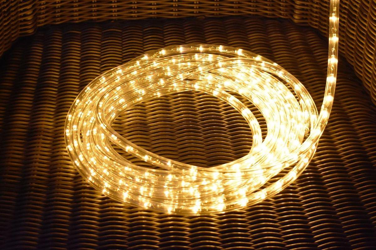 LED Lichtslang 5 meter | Warm wit | 36 leds meter - Lichtsnoer voor buiten | 2200K | bol.com