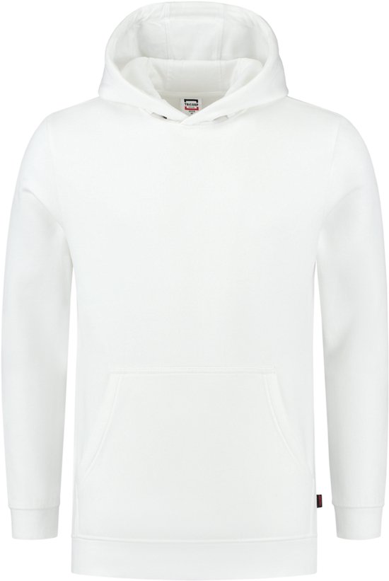 Witte capuchontrui met kangoeroezak en rood detail op de zoom. Label in de nek.