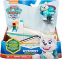 Everest's Sneeuwschuiver speelgoed in verpakking. Bevat een wit voertuig en een speelfiguur van de hond Everest in blauw-turkooizen outfit.
