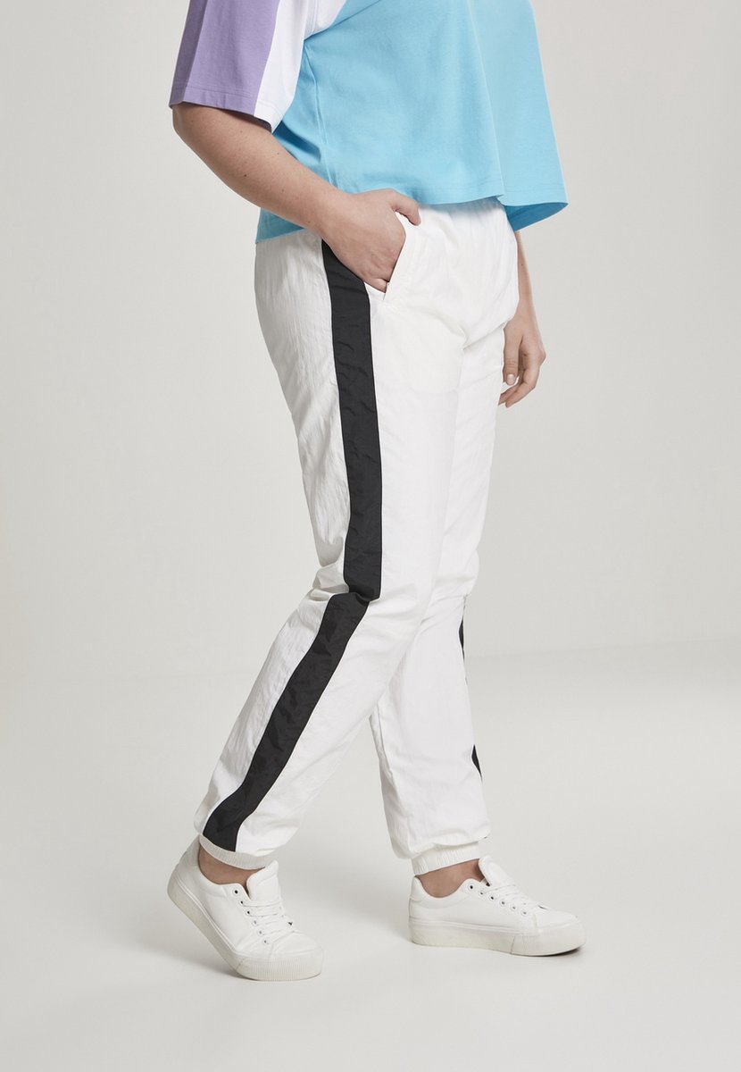 Urban Classics Striped Crinkle Dames joggingbroek XL Wit