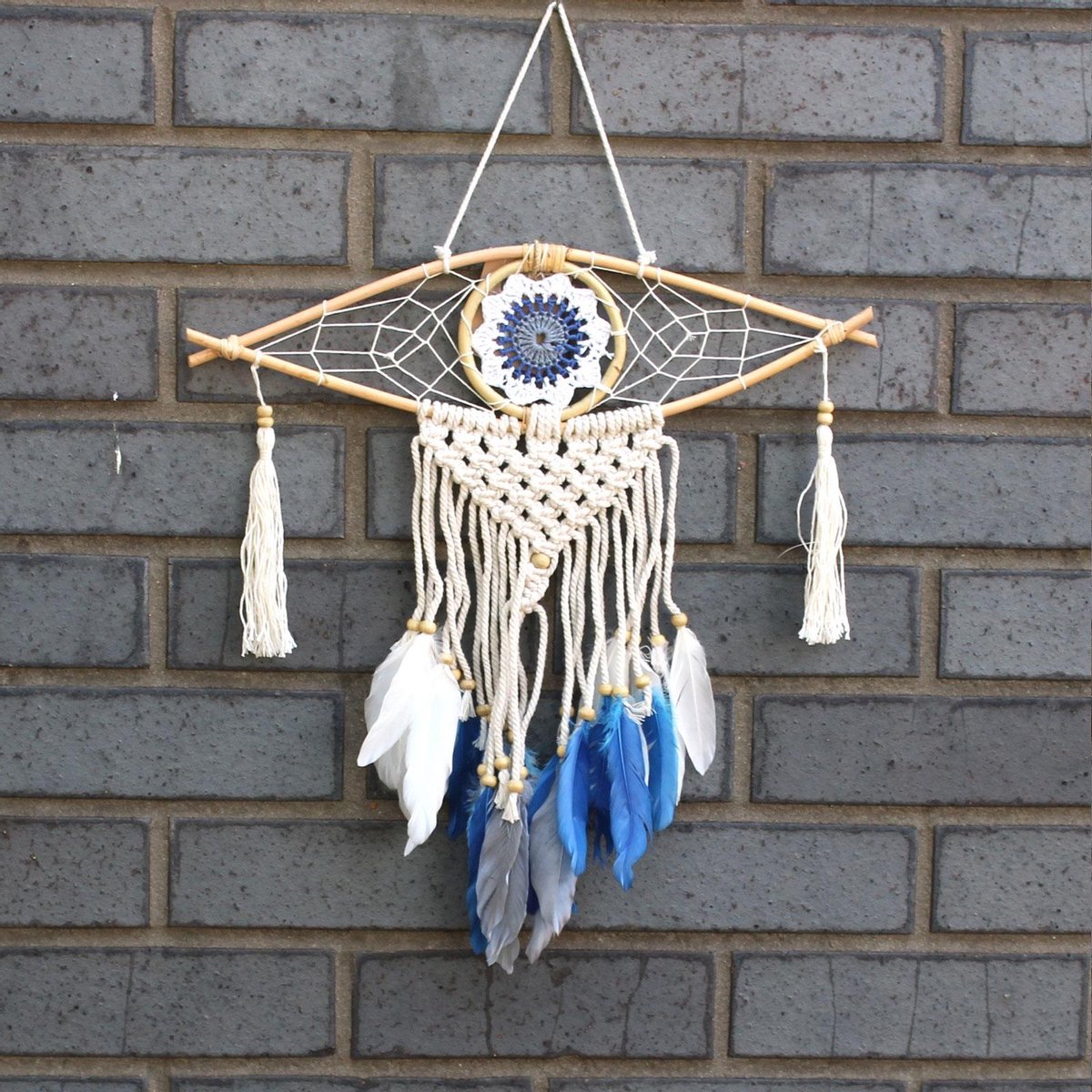 Ancient Wisdom Bescherming Dromenvanger - Kleine Macramé Oog Diverse Kleuren Sm Macrame Eye geassorteerde kleuren