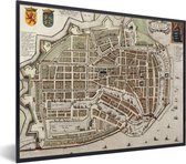 Fotolijst incl. Poster - Plattegrond - Enkhuizen - Geschiedenis - 80x60 cm - Posterlijst - Stadskaart