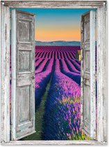 Tuinposter lavendel - Doorkijk deur - Bloemen - Natuur - Zomer - Paars - Provence - Tuindecoratie - Tuin - Tuindoek - Tuinschilderij voor buiten - 90x120 cm - Schuttingdoek - Schutting decoratie