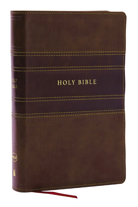 NKJV Personal Size Large Print Bible with 43,000 Cross Refer ... - cover