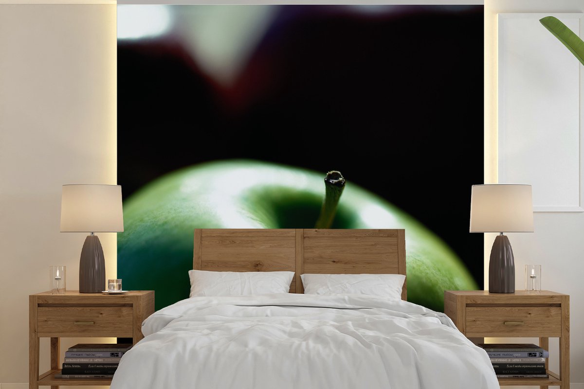 Behang - Fotobehang Close-up van een groene appel - Breedte 280 cm x hoogte 280 cm