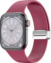 By Qubix Siliconen bandje - Folding Buckle - Wijnrood - Geschikt voor Apple Watch 38mm - 40mm - 41mm - Compatible Apple watch bandje - smartwatch