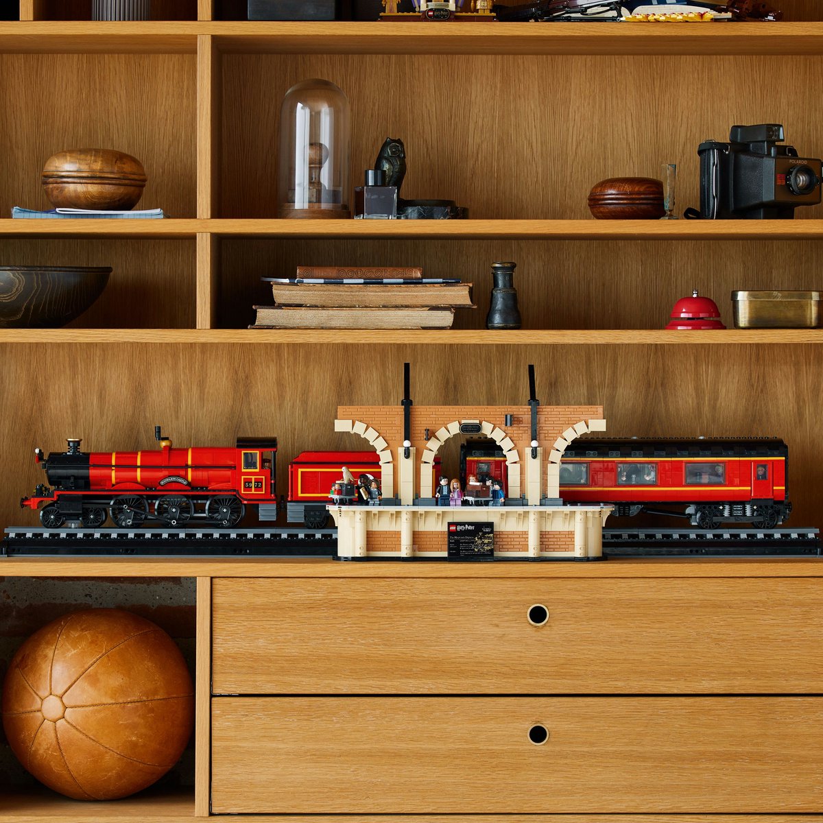 LEGO Harry Potter Zweinstein Express - Verzameleditie Modelbouw Trein - 76405 — afbeelding 11