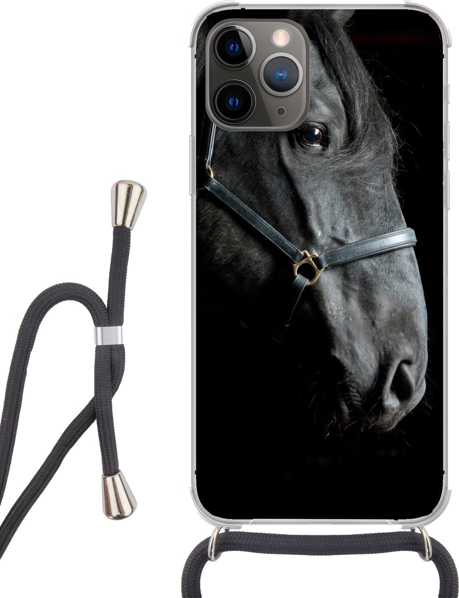 Telefoonhoesje Geschikt voor iPhone 13 Pro Max - Paard - Licht - Zwart - Siliconen - Crossbody - Backcover met Koord - Telefoonhoesje met koord - Hoesje met touw Telefoonhoesje