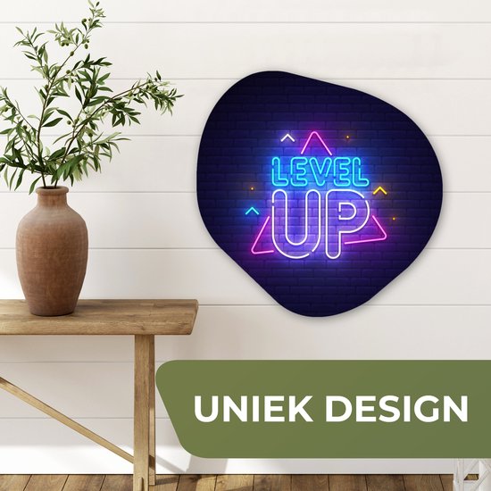 Organische Wanddecoratie - Kunststof Muurdecoratie- Organisch Schilderij - Gaming - Neon - Level Up - Quotes - Gamen- 60x60 cm - Organische spiegel vorm op kunststof