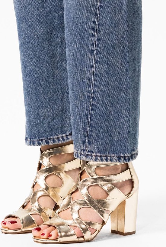 Sacha - Dames - Gouden opengewerkte sandalen met hak - Maat 37