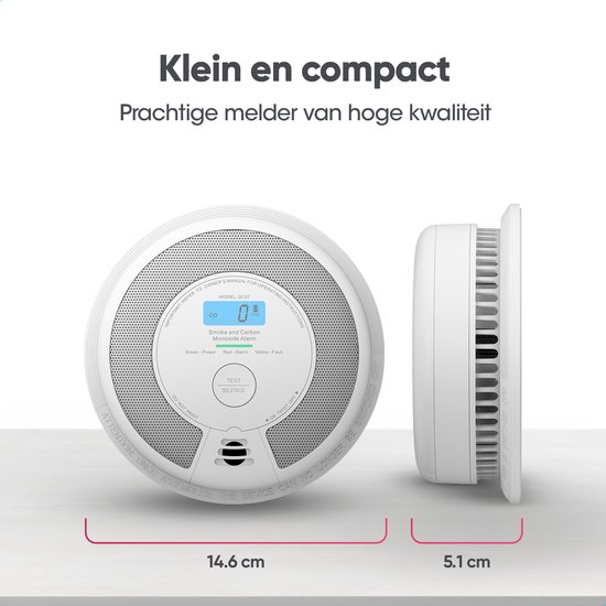 Set van twee witte rook- en koolmonoxidemelders, een platte van voren en een ronde van de zijkant, met afmetingen van 14.6 cm en 5.1 cm.
