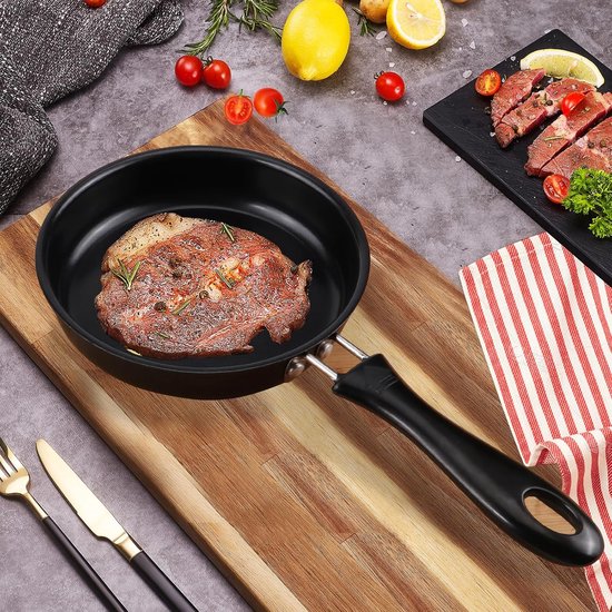 Mini-pan voor één ei - koekenpan met antiaanbaklaag