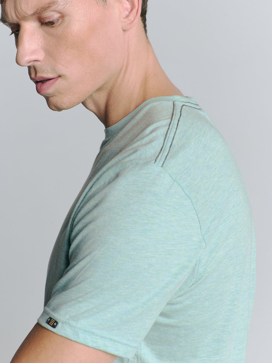 Crewneck t-shirt