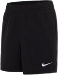 Zwarte zwembroek met elastische tailleband, trekkoord en witte Nike Swoosh logo op de linkerpijp, voorkant.