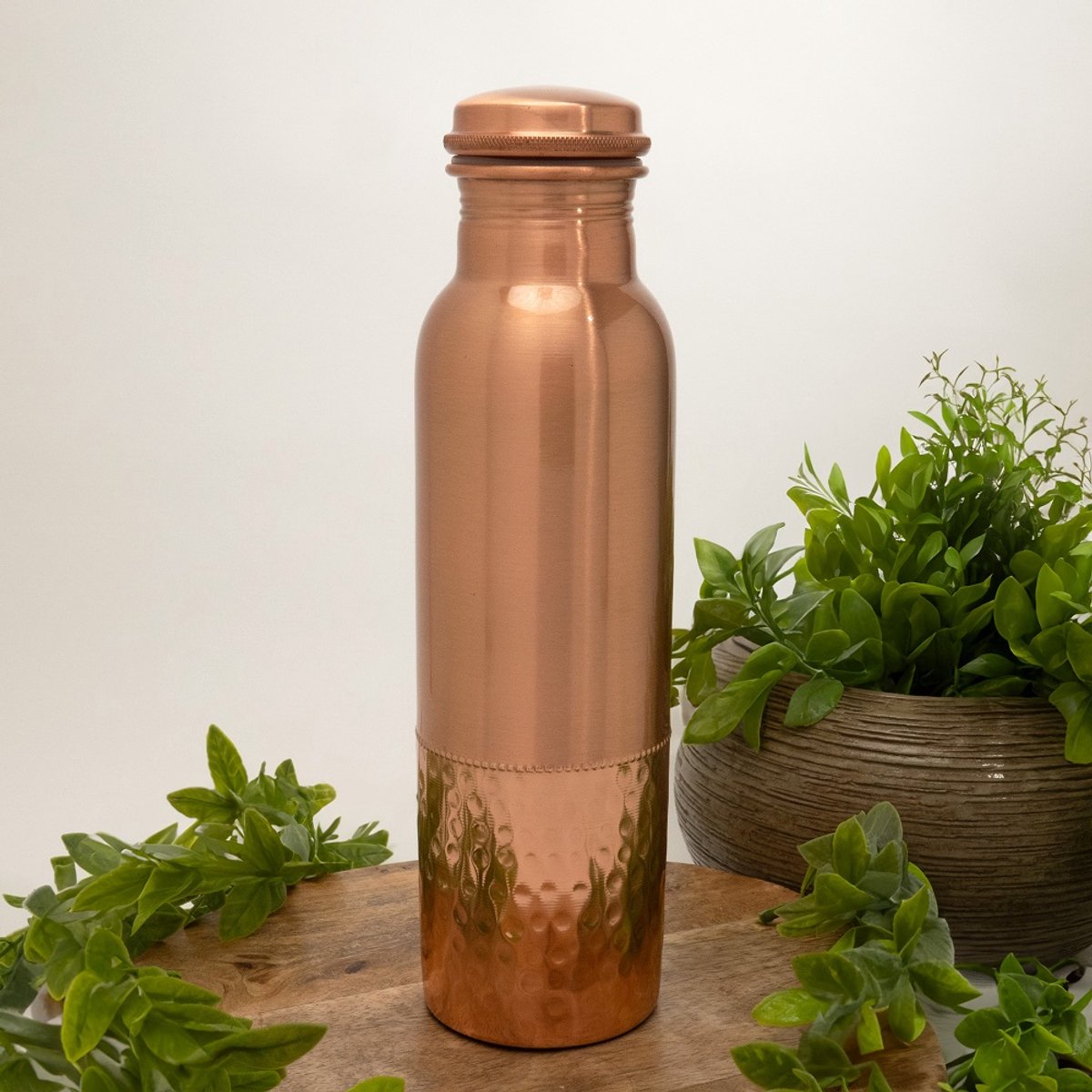 Puur Koperen Waterfles Half Gehamerd - 950 ml