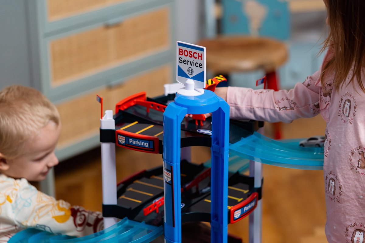 Klein Toys - Bosch mini speelgoed parkeergarage - autogarage - speelgoedgarage - vijf verdiepingen — afbeelding 10