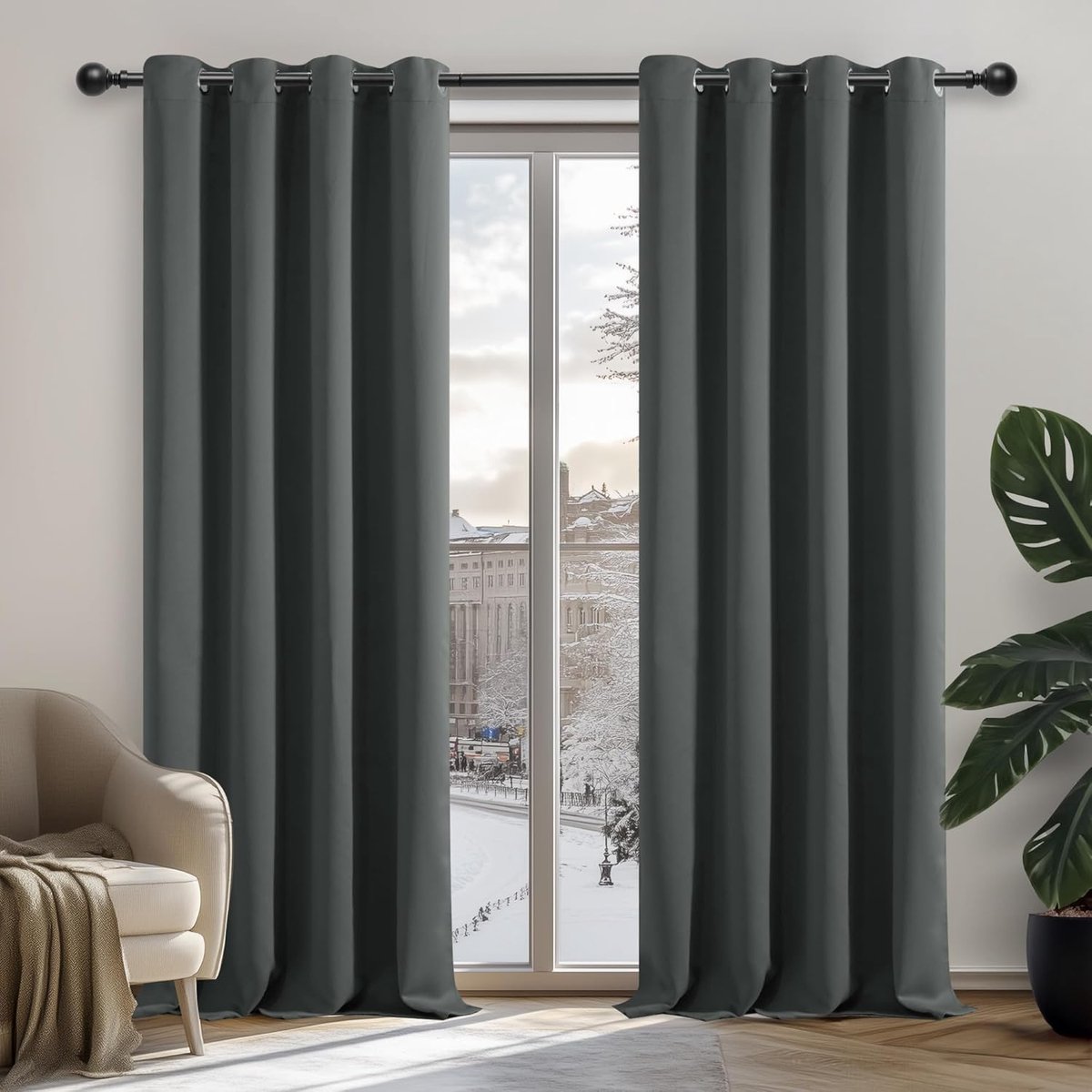 Verduisterende Gordijnen - Warmte Isolerend & Geluiddempend - 140x245 cm - Set van 2 - Donkergrijs - Hoogwaardig Duurzaam Materiaal - Modern Design met Oogjes - Voor Woonkamer & Slaapkamer
