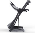 Focus Fitness Jet 9 iPlus loopband in donkergrijs met witte letters 'FOCUS FITNESS' en 'JET 9 PLUS'.
