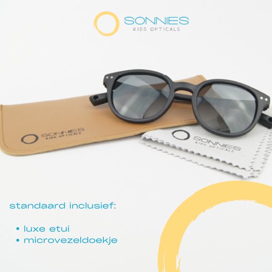 Sonnies - Kinderzonnebril Palermo Nero - Leeftijd 7-12 jaar - gepolariseerde glazen voorzien van UV400 bescherming - lichtgewicht frame - buigzaam en flexibel - jongens en meisjes - kinder zonnebril - kleur zwart van Sonnies — afbeelding 4