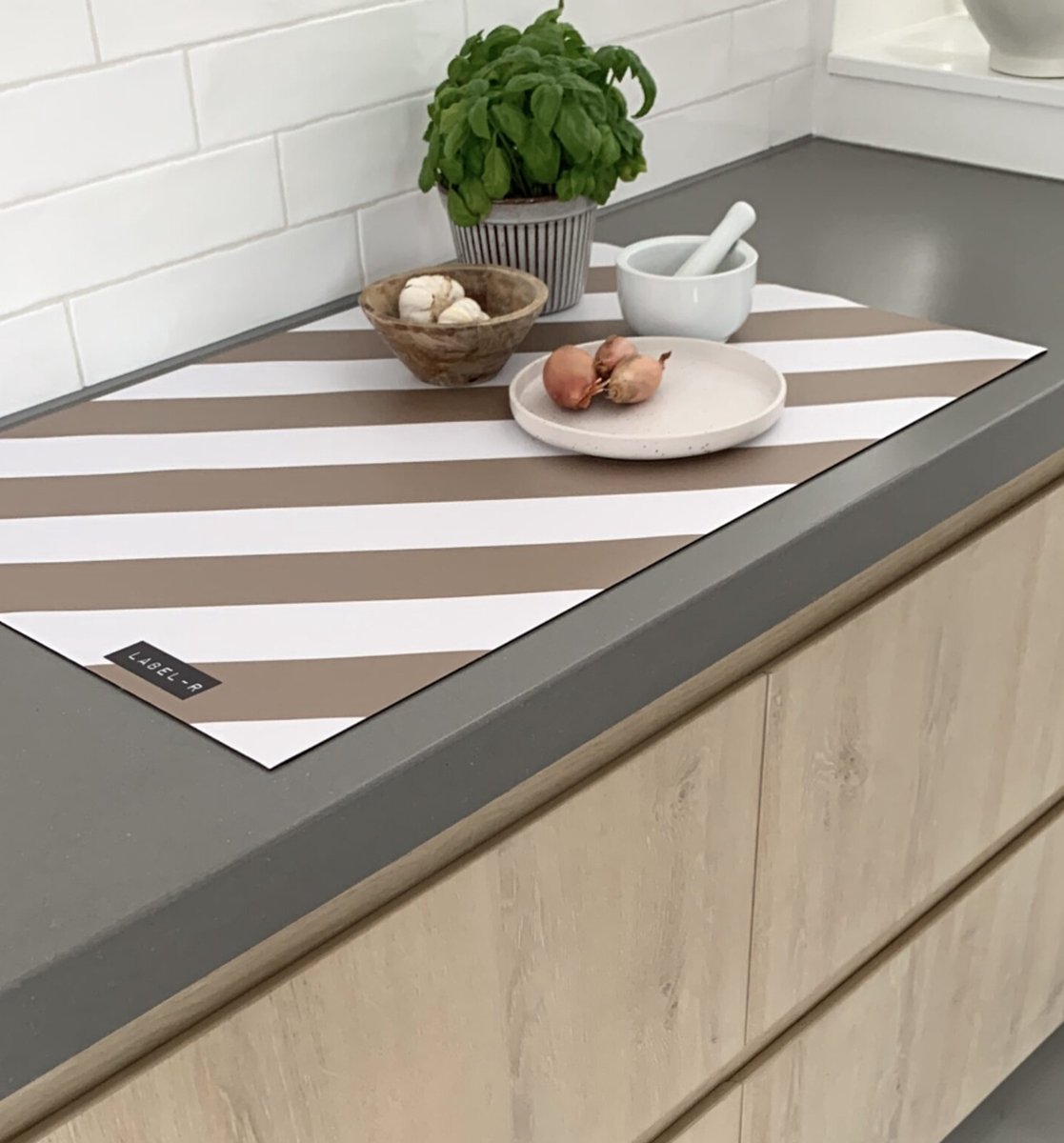 Inductie beschermer streep kaki wit 80x52 cm