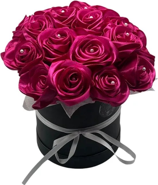 Rozen boeket bestellen? Vandaag laten bezorgen! - Blommehûske.nl Rozen boeket bestellen? Vandaag laten bezorgen! - Blommehûske.nl