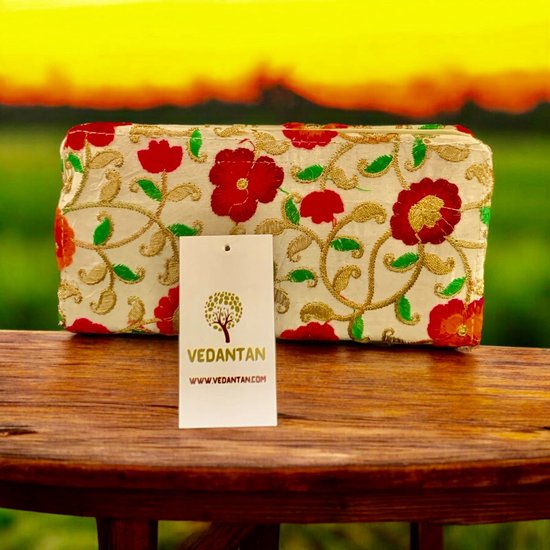 Sac femme - Vedantan - Sac à main - Pochette - 10 x 20 cm - Broderie colorée - broderie - Sac de soirée - Fête - Bal - Mariage - Fêtes - Mignon - Blanc crème - doré