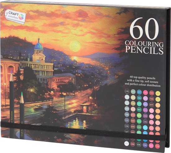 Verpakking van 60 kleurpotloden met een afbeelding van een zonsondergang boven een stad met gebouwen en een kunstobject, met de tekst '60 Colouring Pencils'.