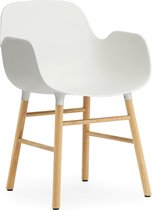 Normann Copenhagen Form Chair - Stoel - Wit met eiken onderstel