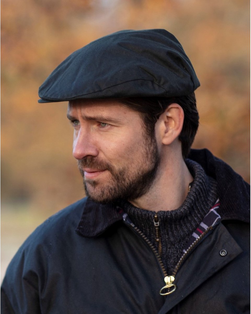 Belton Wax flat cap Navy van Walker and Hawkes maat M (58cm)