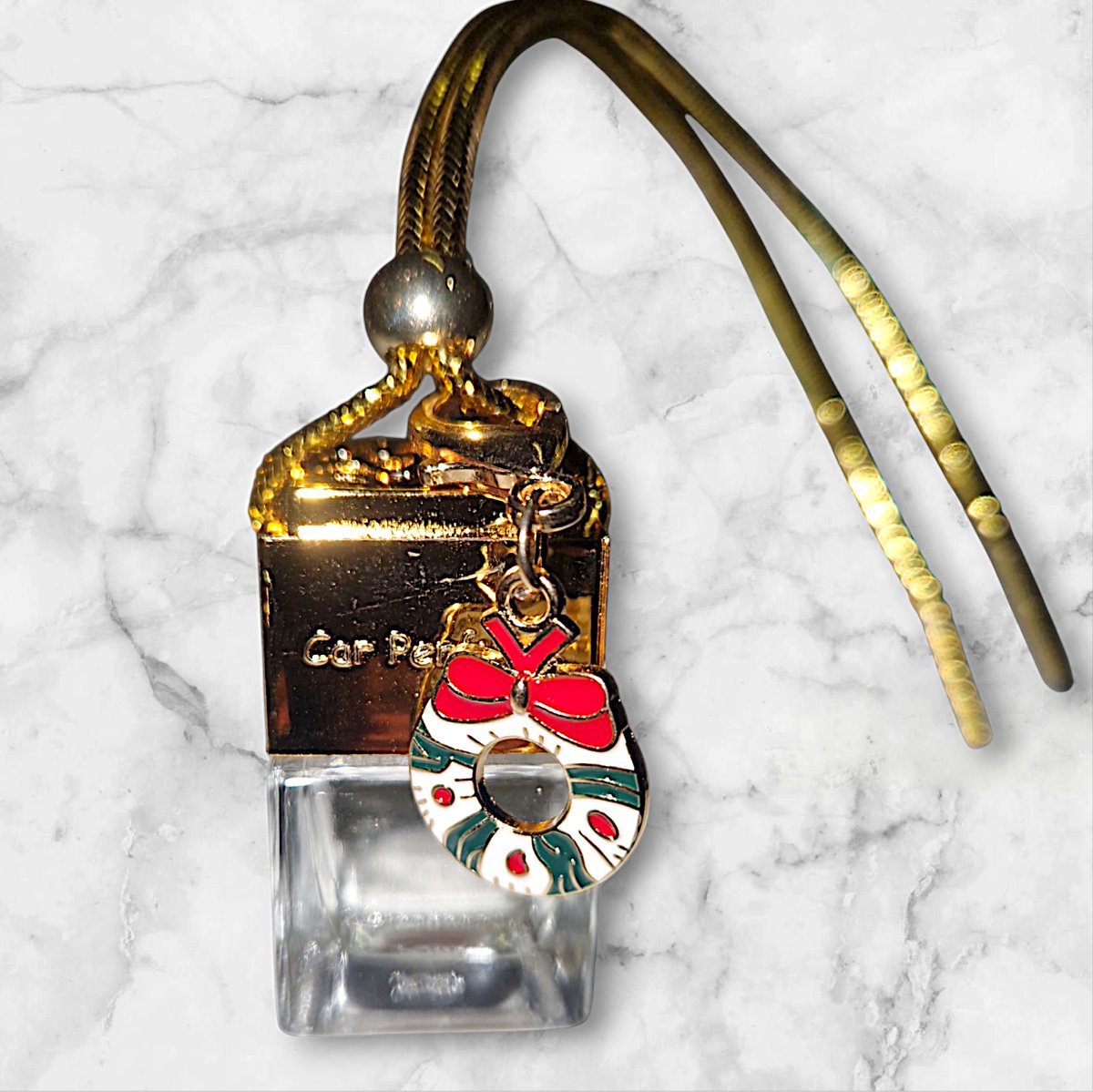 Goedkoopste Autoparfum Christmas Hug | met geluksbrenger WREATH | 8ml | Forrest | Wenskaartje | Geïnspireerd door Traditional Hammam Ritual Overseas | Auto parfum | Autogeurtje - Giftset - Verjaardagscadeau - Cadeau heren/dames | Auto parfum | Luchtverfisser