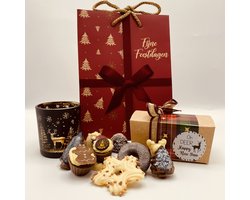 Cho-lala Kerstmis geschenkset Oh deer, happy new year, chocolade cadeau - 250 gram kerstbonbons en chocolade - windlicht rendier - cadeau tasje - 3-delig