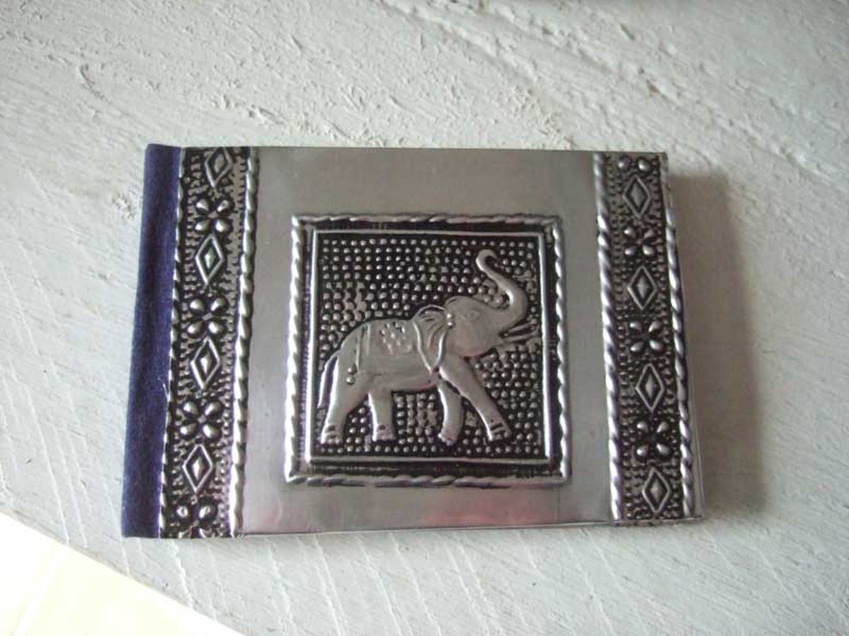 Vintage Aluminium notebook Elephant 10 x8 cm