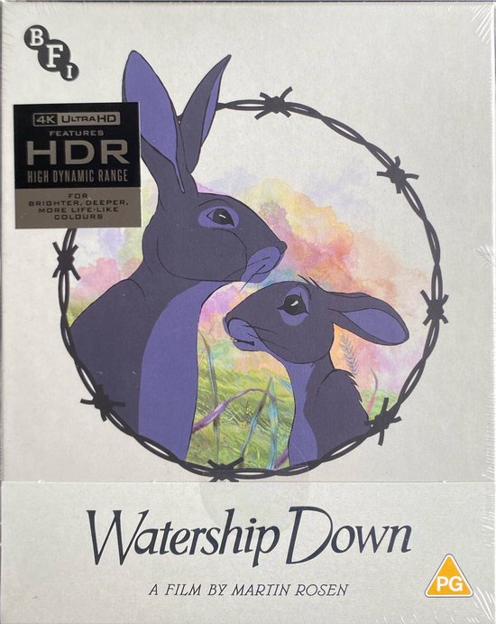 Watership Down 4K UHD Blu-Ray hoes met illustratie van twee paarse konijnen met een achtergrond van paarse, roze en groene aquarelverf.