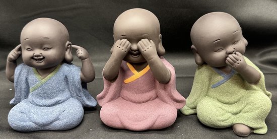 Boeddha's zittend " horen, zien & zwijgen" beeldjes - meerkleurig - set