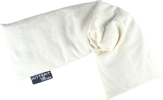 Crèmekleurig Hittepit kersenpitkussen, langwerpig model, met label "Hittepit In Natura".