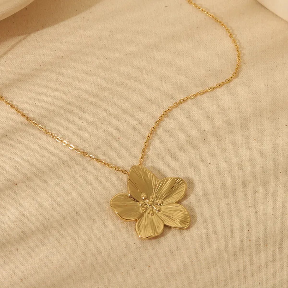 JewelGalerie - Ketting-Bloem-Goud