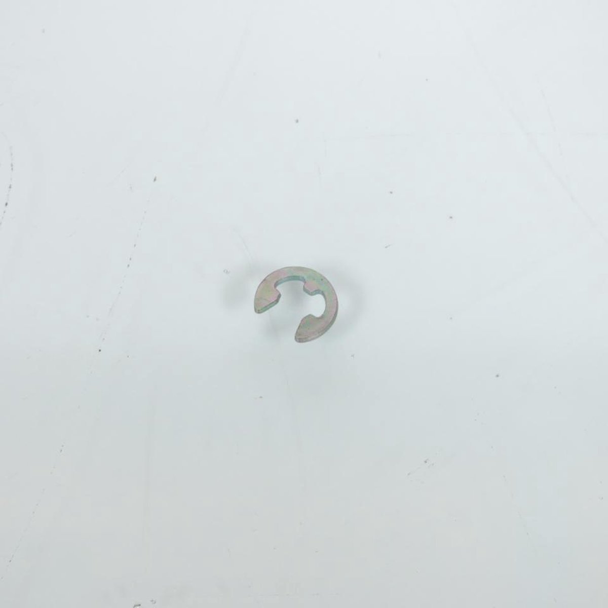 Clips d'axe plaquette frein AR pour scooter Suzuki 125 Burgman 2002-2006 69142-49F01