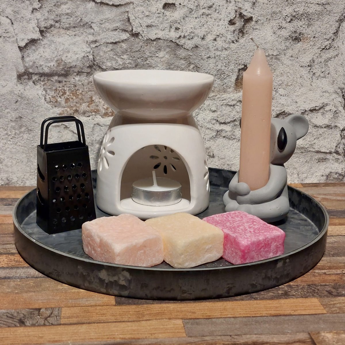 Koala Geurzakjes Cadeauset Rond Roze - Amberblokjes, Zwarte rasp, Grijze schaal - BijJolan - Giftset - Woonaccessoires