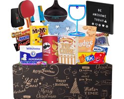 Kerstpakket - Incl. Gadgets & Food t.w.v €100 - Cadeaupakket - Feestpakket - Doos - Voor Mannen & Vrouwen