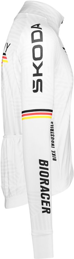 Wit fietsshirt met lange mouwen, SKODA-logo op de mouw en driekleurige band.