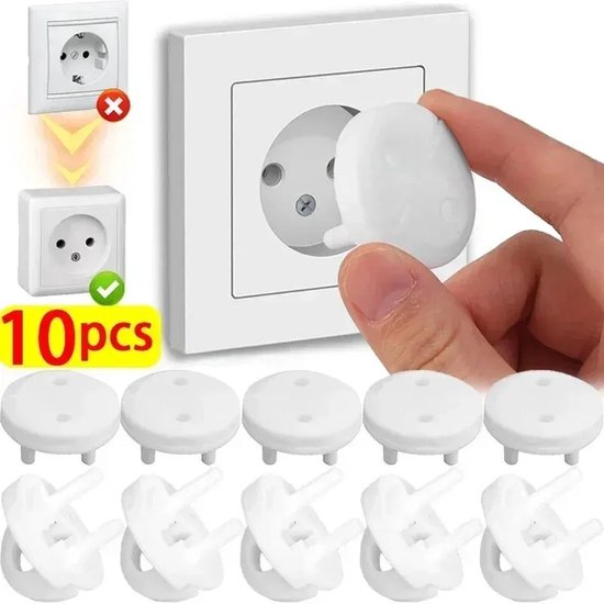 Wit stopcontactdeksel wordt in een Europees stopcontact gestoken. 10 stuks.