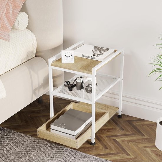 WOLTU Bijzettafel, salontafel met 2 planken, consoletafel met opbergruimte in de woonkamer, woonkamertafel van metaal en houtmateriaal, kleine banktafel, zwart licht eiken, 50 x 55 x 25 cm