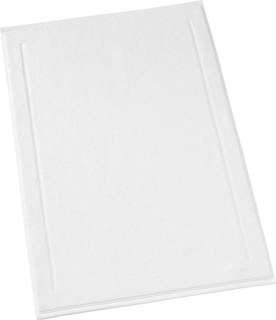 Witte katoenen badmat van De Witte Lietaer met subtiele lijnen aan de rand.