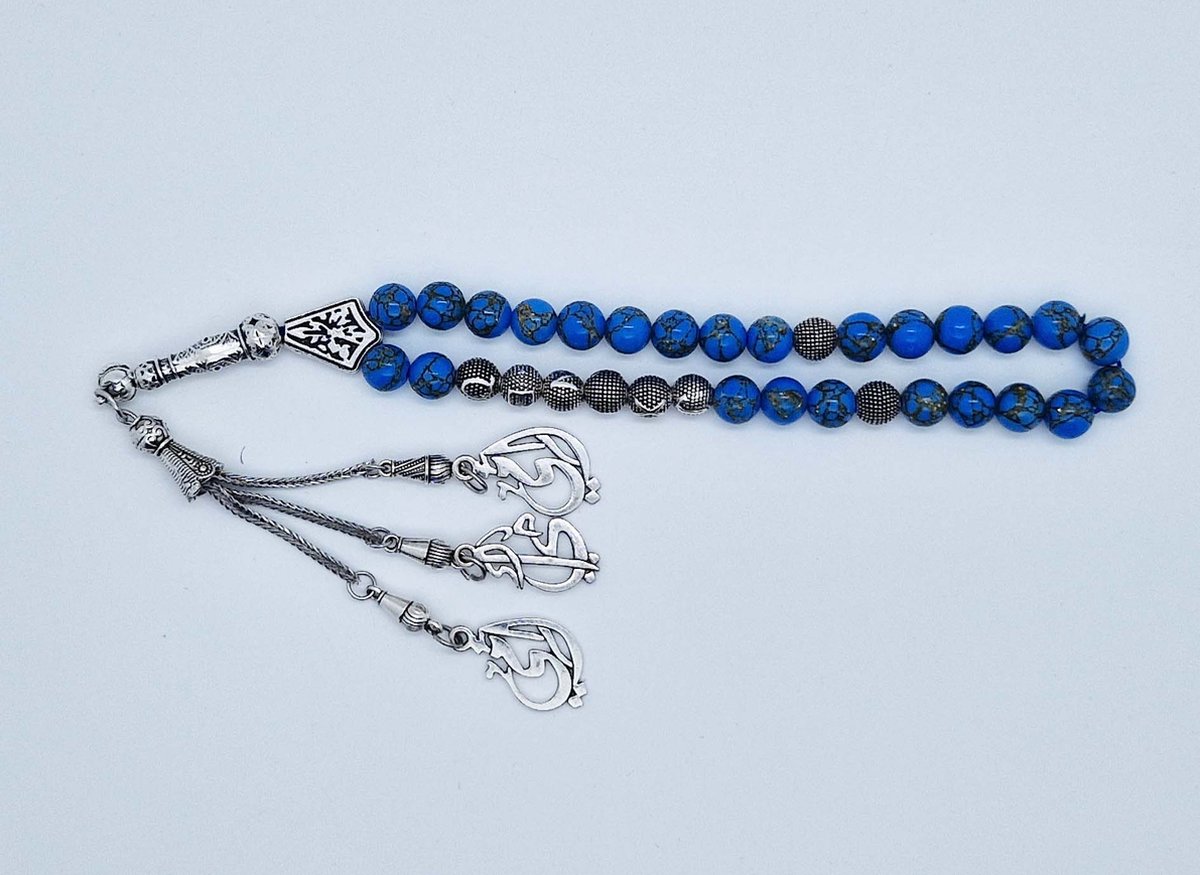 Handgemaakte naam tasbih 33 Kralen Natuursteen “Blauw howliet gesponnen goud” - met metaal tassel “Mijn moeder"- Met je naam of de naam van uw geliefde- 8 mm diameter van de korrel