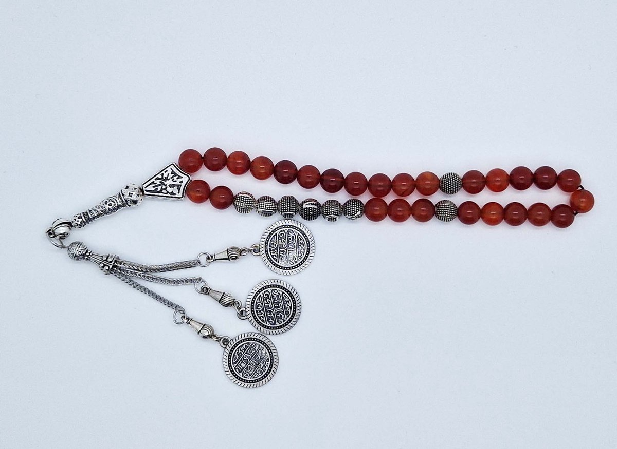 Handgemaakte naam tasbih 33 Kralen Natuursteen “ Rood Agaat” - met metaal tassel “Constantinopel"- Met je naam of de naam van uw geliefde- 8 mm diameter van de korrel
