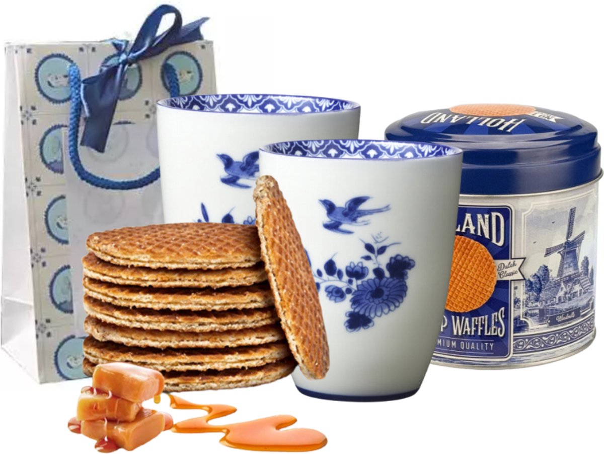 Mokken Rijksmuseum - Set van 2 - Stroopwafels in blik - cadeaupakket - Delfts blauw - relatiegeschenk - Hollandse cadeautjes - Holland souvenir