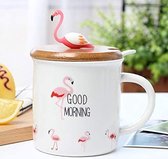 Flamingo Mok met Deksel & Lepel – Mokken – Cadeau Geschenk & Uniek – Mokken – Koffiemok/Theemok – Feest Mok - Cadeau Mok