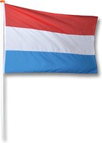 Vlag Luxemburg 20x30 cm.