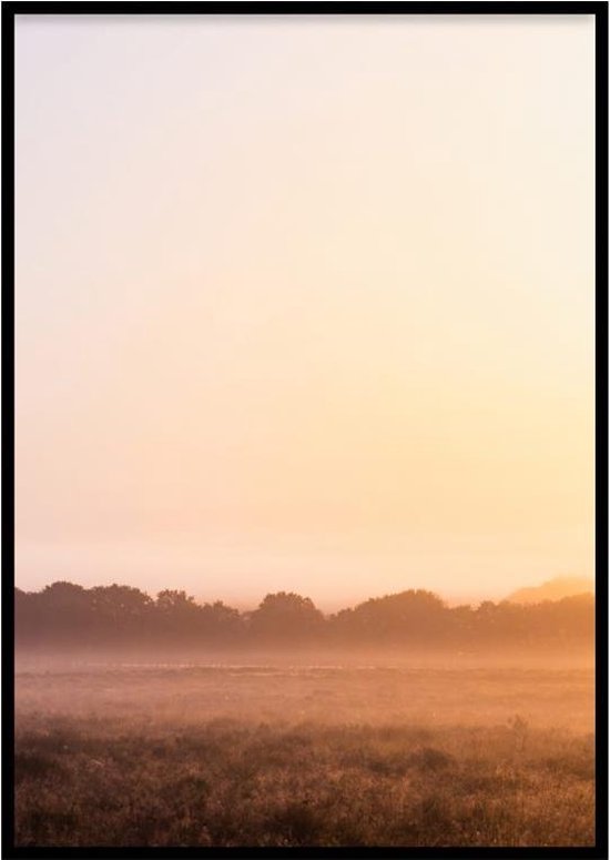 Poster Misty Sunset - 30x40 cm Met Fotolijst - Natuur Poster - WALLLL