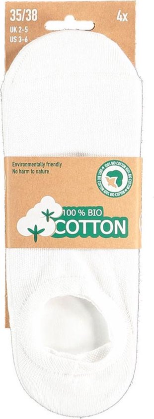 Witte no-show sokken van 100% biologisch katoen, verpakt met de tekst 'Environmentally friendly. No harm to nature.'
